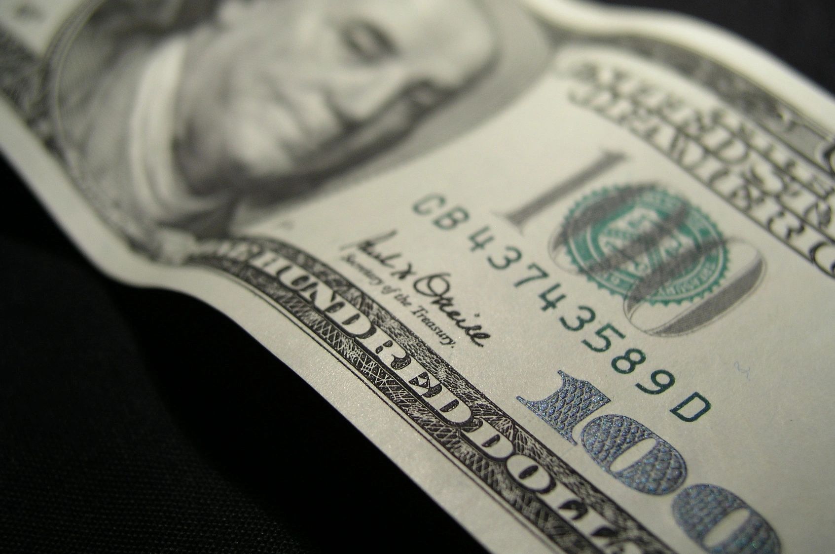 $100 Dollar Bill